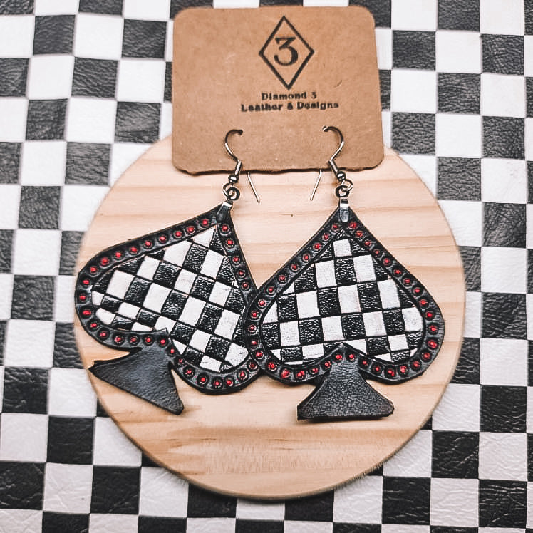 Diamond 3 Leather - Checkered Spade W/ Pink Border Earrings